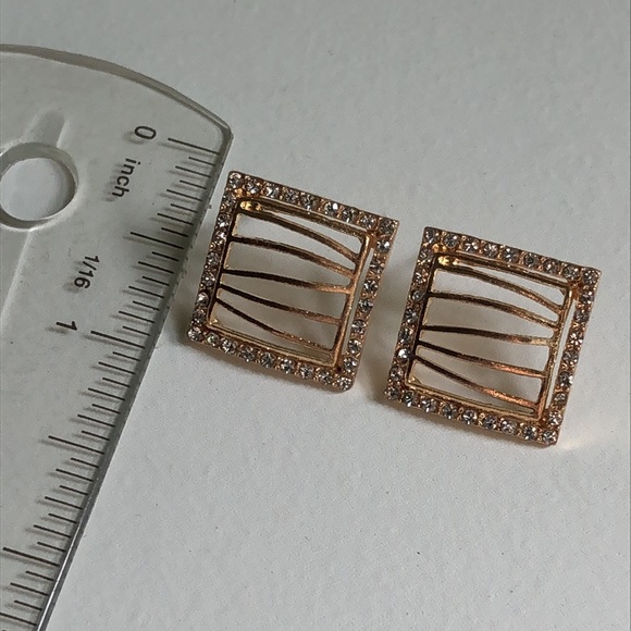 Diamond Square Earrings - Picture 8 of 8